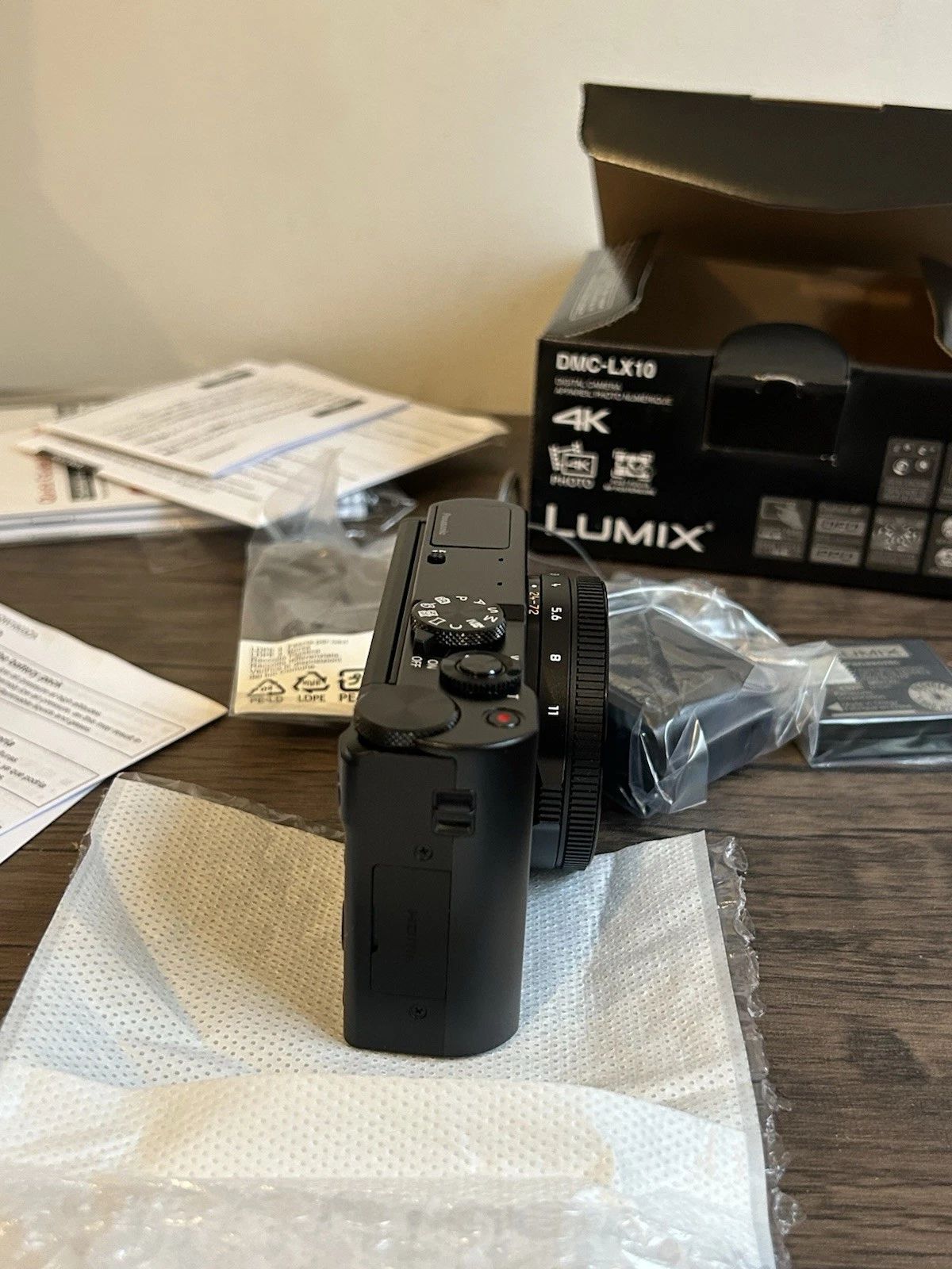 Panasonic LUMIX DMC-LX10 20.1MP Digital Camera – Black (Kit with 24–72mm Lens) - abigailcamera 15599421